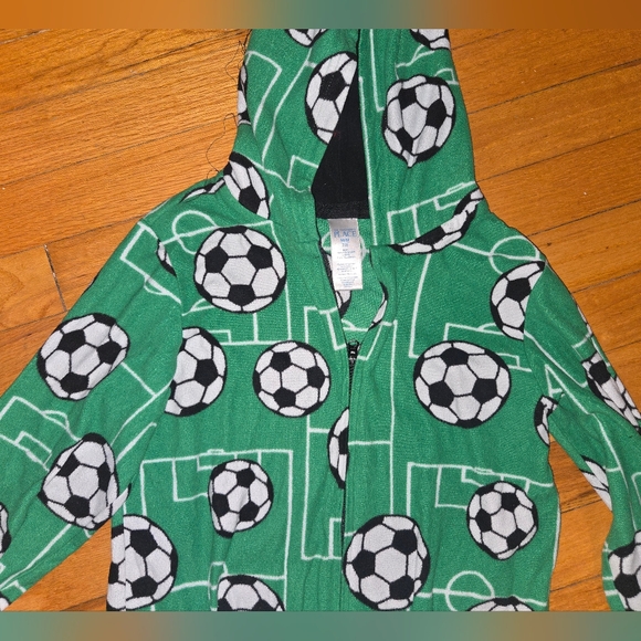 The Children's Place Green Soccer Print Footie - Picture 2 of 3